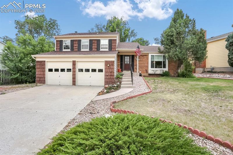 5295 Picket Dr, Colorado Springs, CO 80918