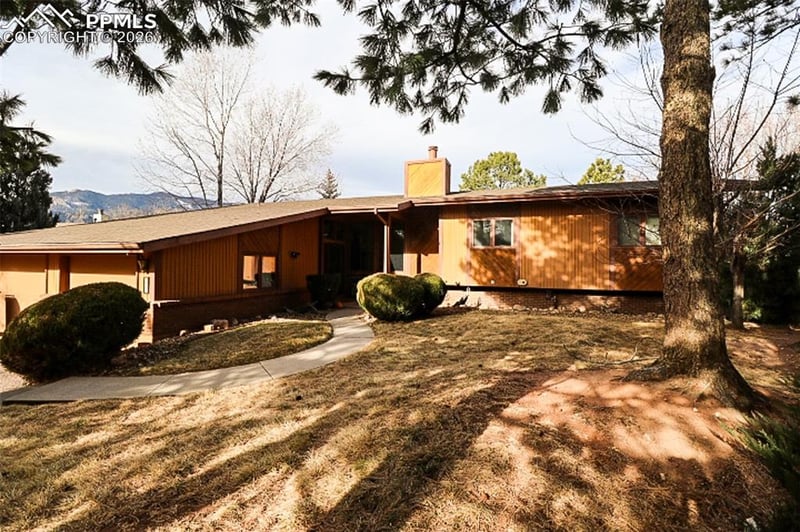 530 Mesa Vista Ct, Colorado Springs, CO 80904