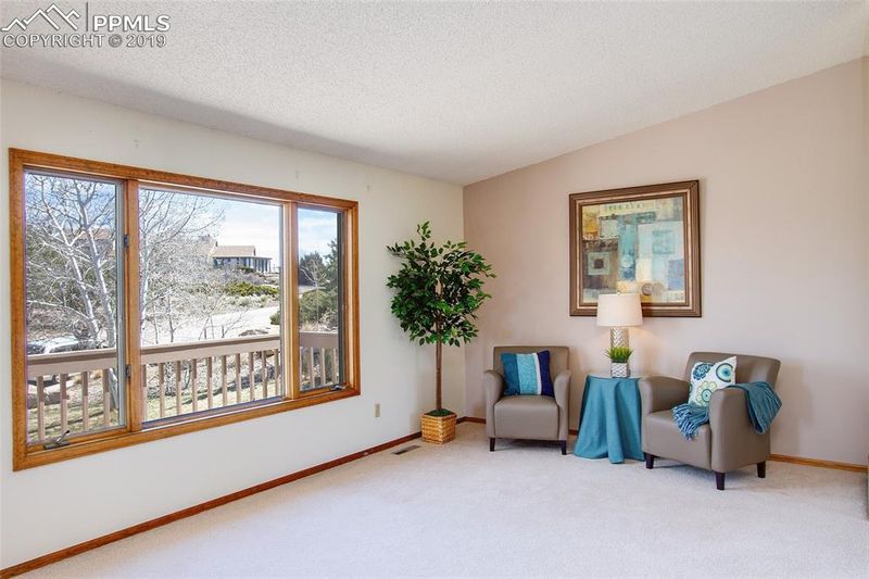 5301 Cracker Barrel Cir, Colorado Springs, CO 80917