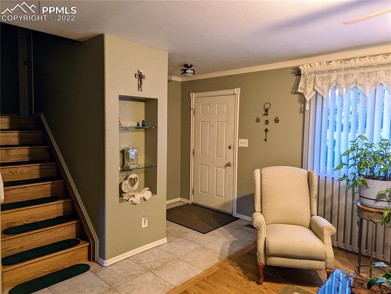 5303 Meadowgreen Dr, Colorado Springs, CO 80919