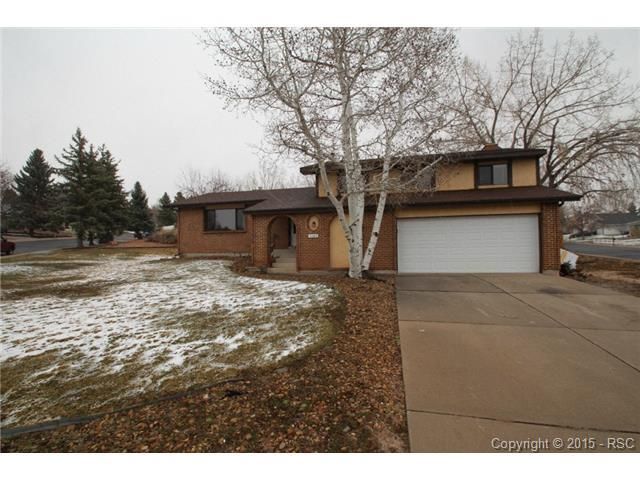 5305 Rawhide Ln, Colorado Springs, CO 80917