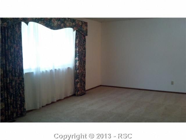 5305 Silver Spur Ave, Colorado Springs, CO 80915