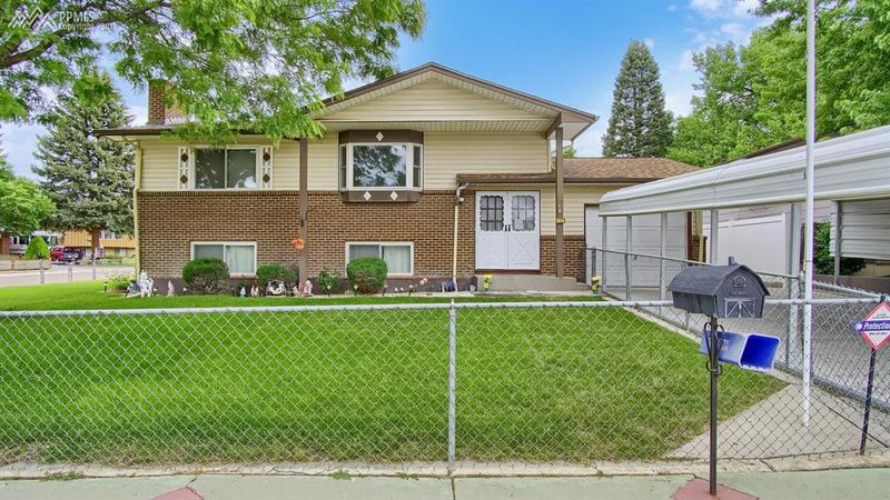 531 Bickley St, Colorado Springs, CO 80911