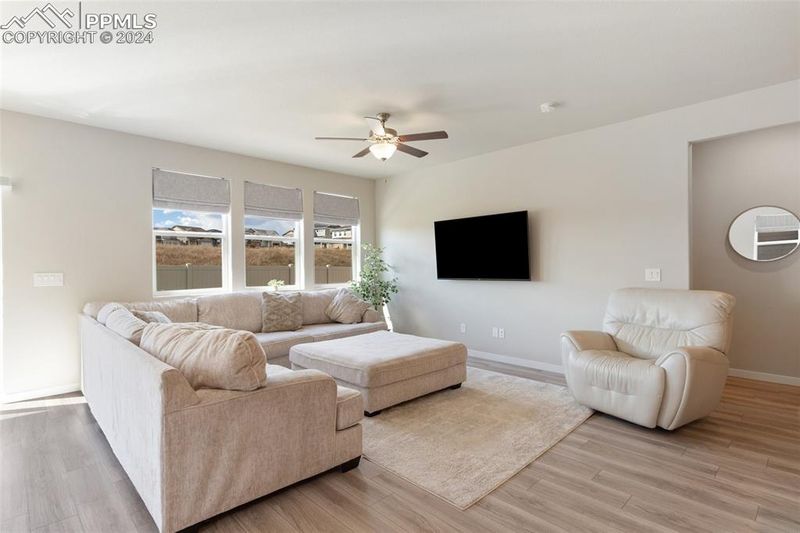 5314 Wagon Hammer Dr, Colorado Springs, CO 80925