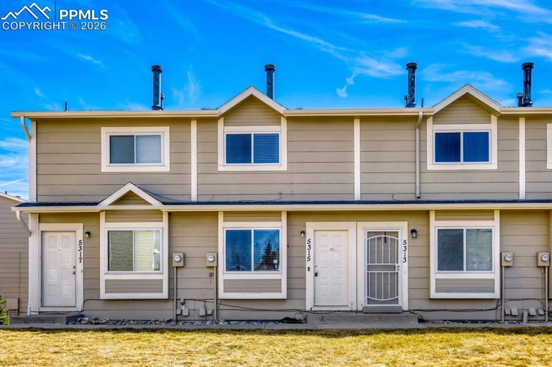5315 Solar Ridge Dr, Colorado Springs, CO 80917
