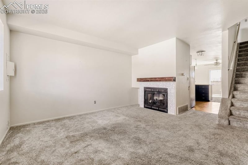 5315 Solar Ridge Dr, Colorado Springs, CO 80917