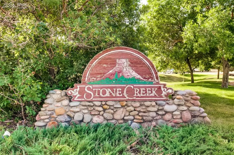 532 Oakwood Dr #B103, Castle Rock, CO 80104