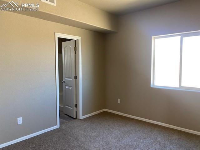 5320 Gannet Ln, Pueblo, CO 81008