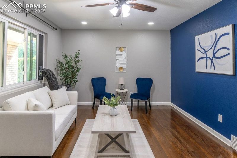 533 Griffith Way, Colorado Springs, CO 80911