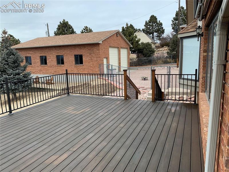 5330 Diamond Dr, Colorado Springs, CO 80918