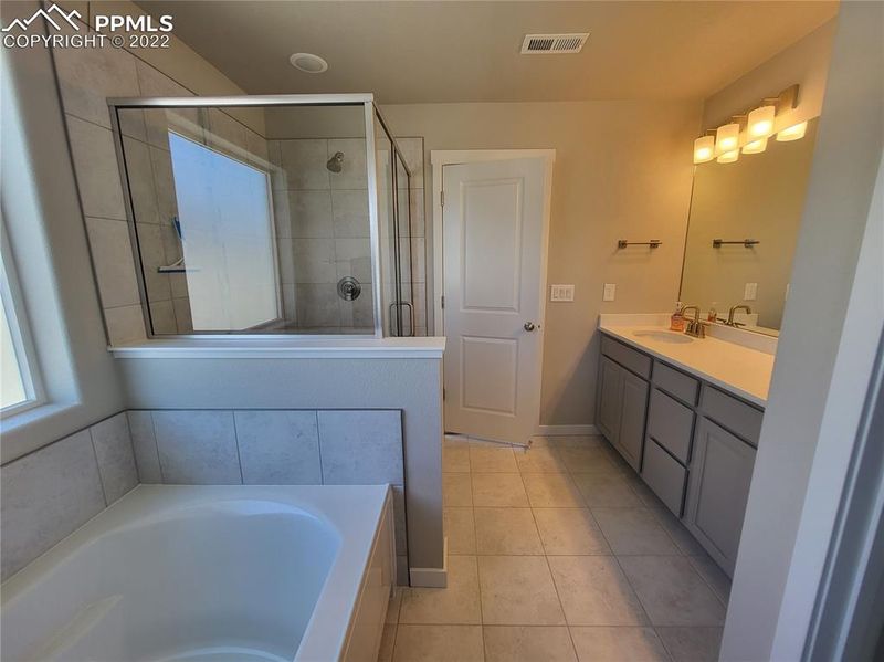 5335 Sunday Gulch Dr, Colorado Springs, CO 80925