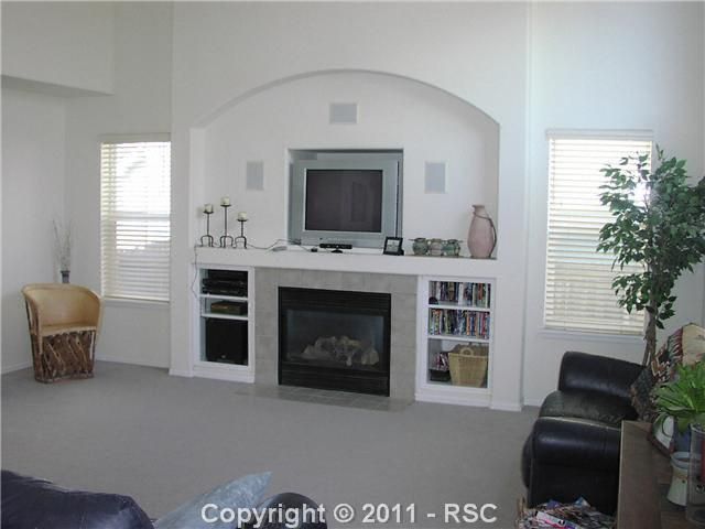 5335 War Paint Pl, Colorado Springs, CO 80922