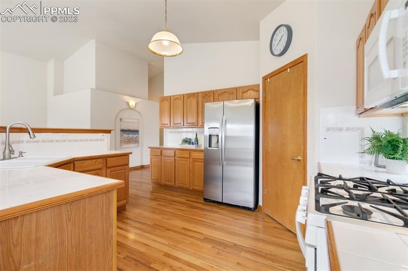 5340 Roundup Dr, Colorado Springs, CO 80918