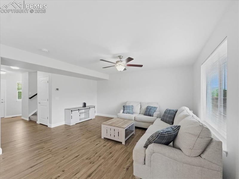 5342 Hammond Dr, Colorado Springs, CO 80915
