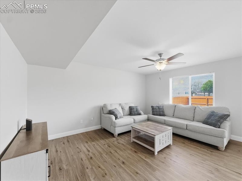 5342 Hammond Dr, Colorado Springs, CO 80915