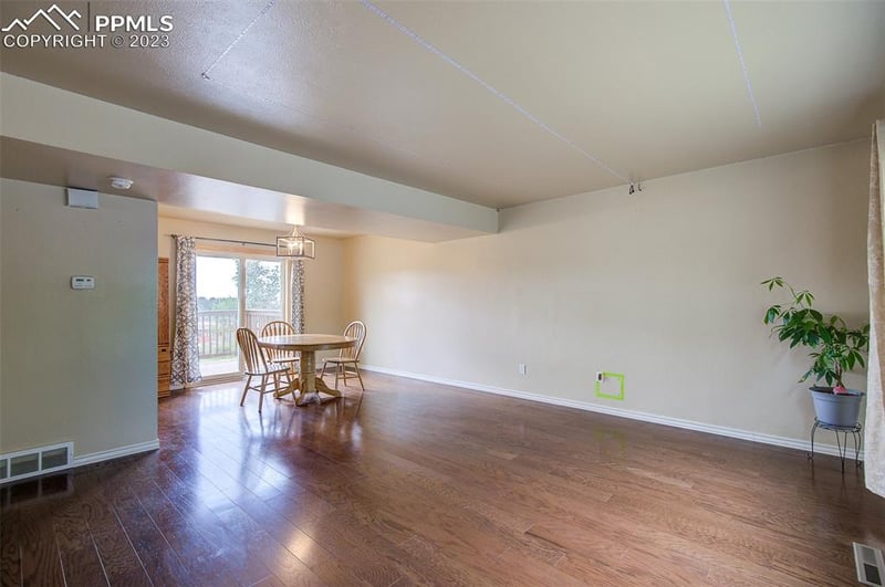 5345 Del Paz Dr, Colorado Springs, CO 80918