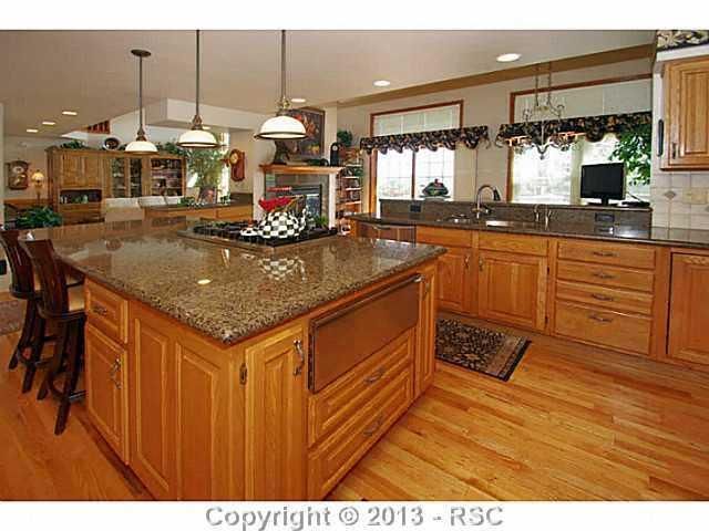5345 Flatrock Pl, Colorado Springs, CO 80919