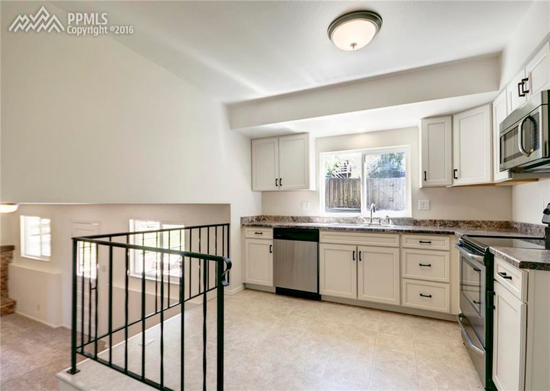 5345 Villa Cir, Colorado Springs, CO 80918