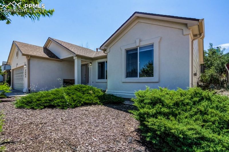 5347 Luster Dr, Colorado Springs, CO 80918