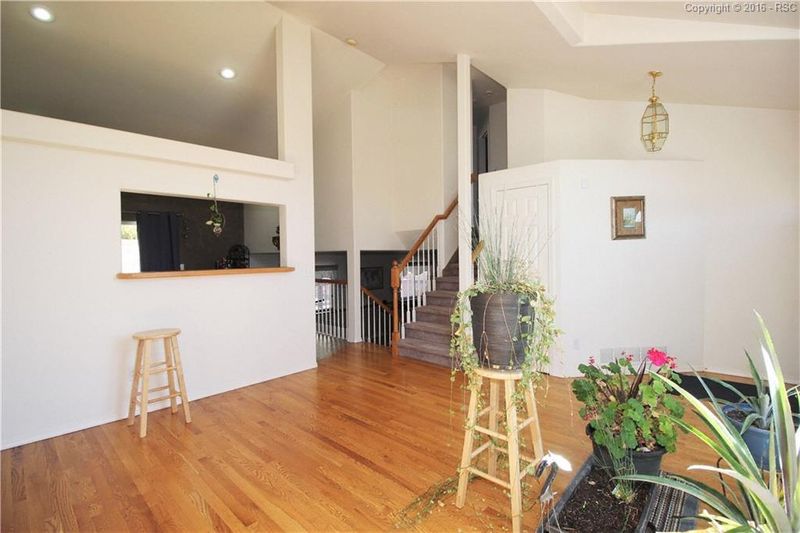 5348 Hicks Dr, Colorado Springs, CO 80911