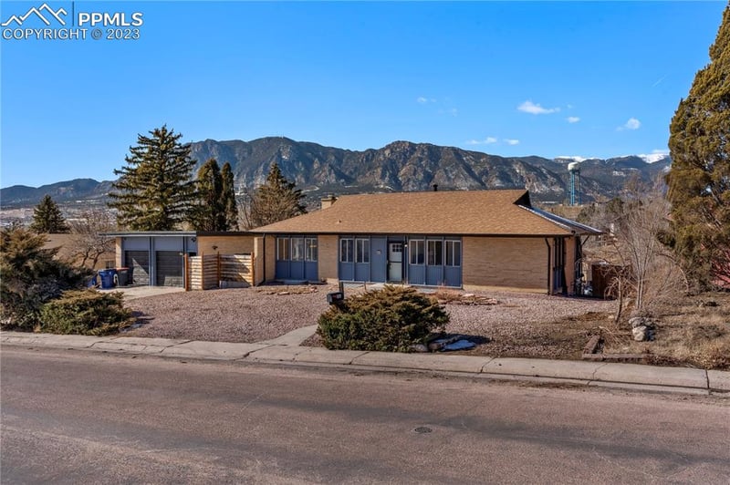 536 Crestridge Ave, Colorado Springs, CO 80906