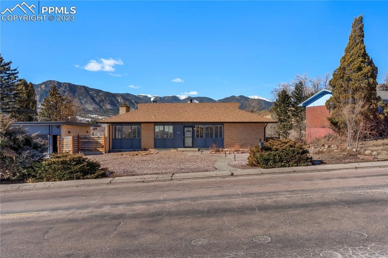 536 Crestridge Ave, Colorado Springs, CO 80906