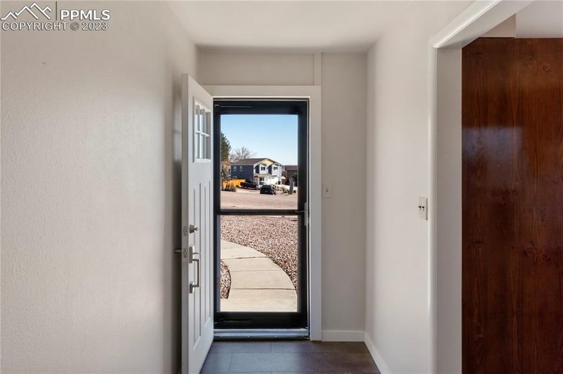 536 Crestridge Ave, Colorado Springs, CO 80906