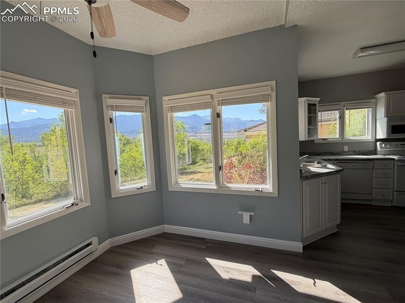 536 Observatory Dr, Colorado Springs, CO 80904