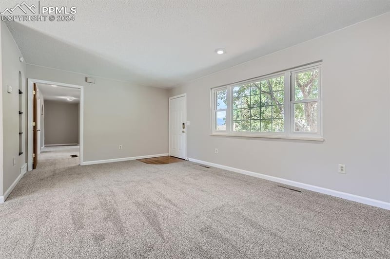 5361 Mira Loma Cir, Colorado Springs, CO 80918