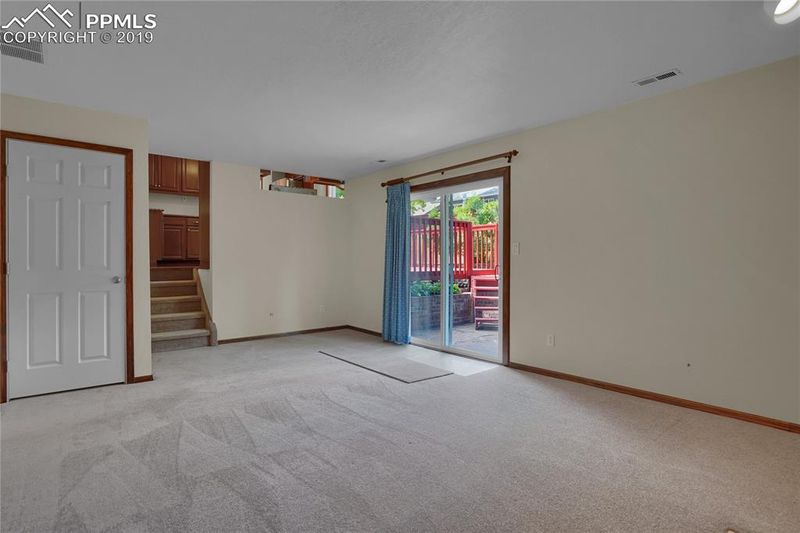 5364 E Old Farm Cir, Colorado Springs, CO 80917
