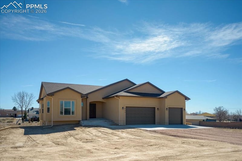 538 S Ferncliff Dr, Pueblo West, CO 81007