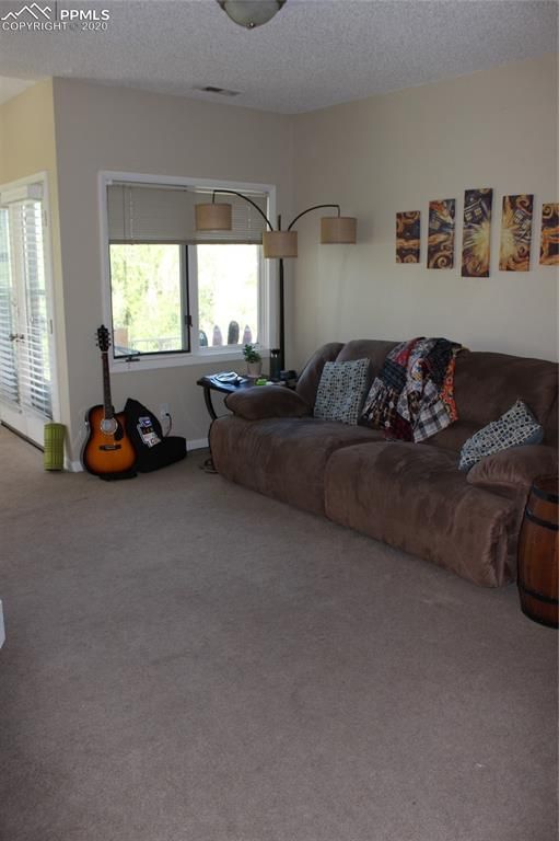 538 Observatory Dr, Colorado Springs, CO 80904