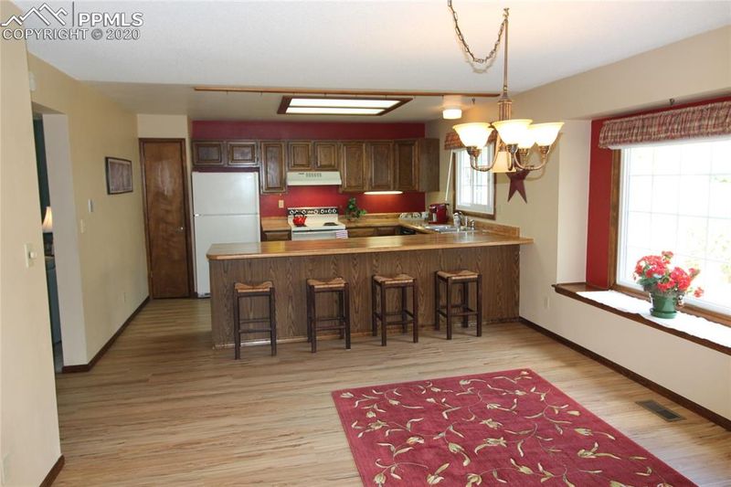 538 Silverton Ct, Colorado Springs, CO 80919