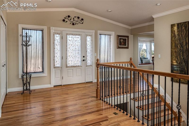 5390 Diamond Dr, Colorado Springs, CO 80918