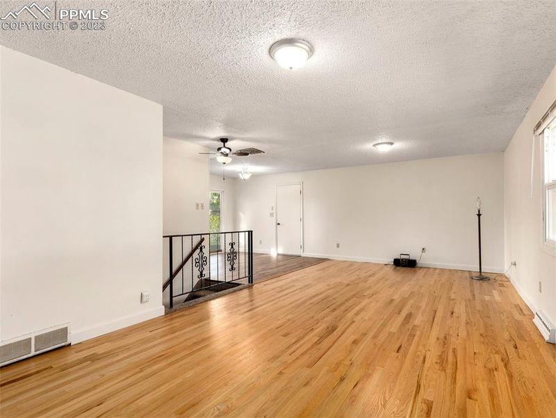 54 Caledonia Rd, Pueblo, CO 81001