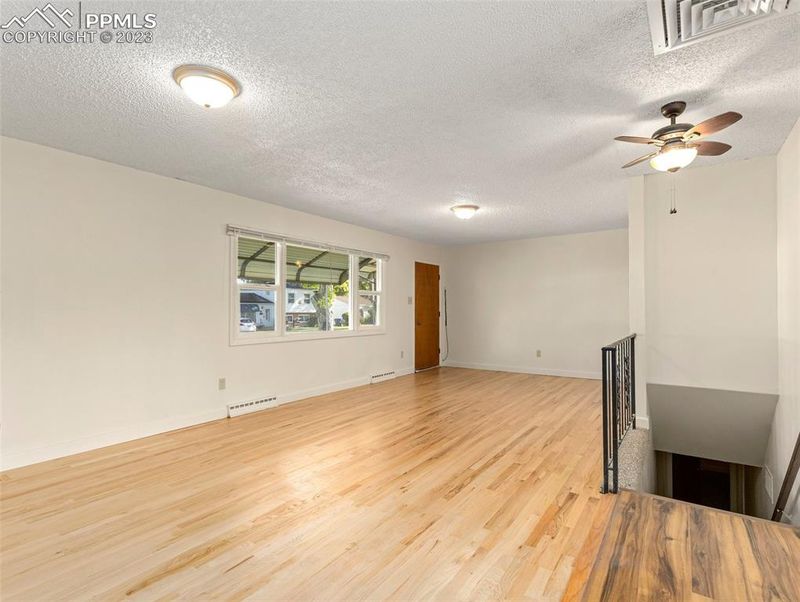 54 Caledonia Rd, Pueblo, CO 81001
