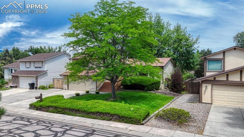 540 Gilcrest Rd, Colorado Springs, CO 80906