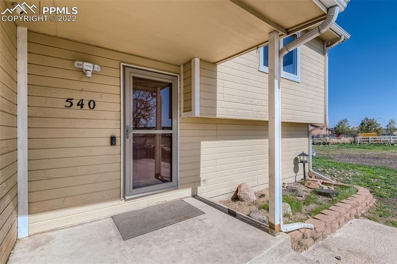 540 Holly St, Hudson, CO 80642