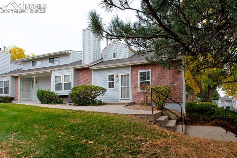 5404 W Canyon Trl #A, Littleton, CO 80128