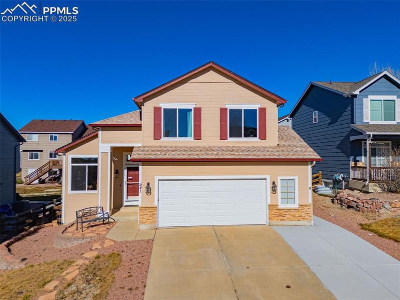 541 Oxbow Dr, Monument, CO 80132