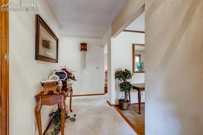 5414 Madera Rd, Colorado Springs, CO 80918