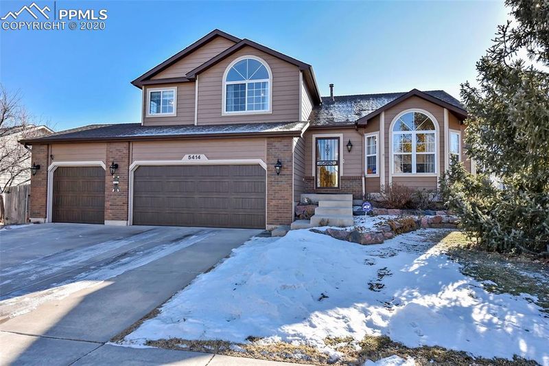 5414 Plumstead Dr, Colorado Springs, CO 80920