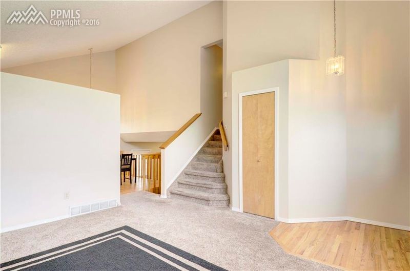 5425 Paradox Dr, Colorado Springs, CO 80923