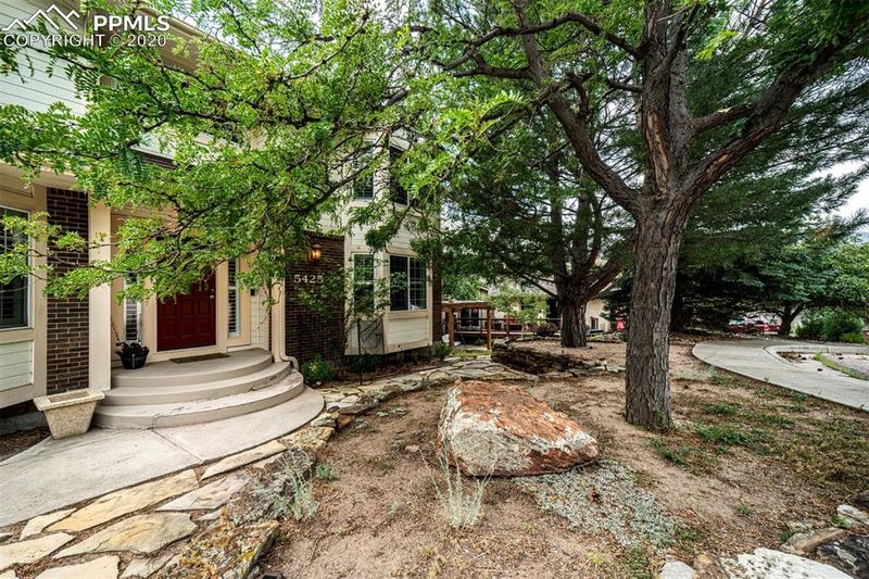 5425 Setters Way, Colorado Springs, CO 80919