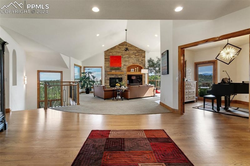 5425 Wittenberg Ct, Colorado Springs, CO 80918
