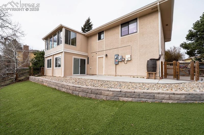 5425 Zapato Dr, Colorado Springs, CO 80917