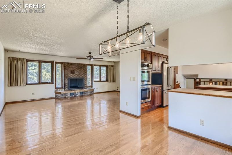 5427 Constitution Ct, Colorado Springs, CO 80915