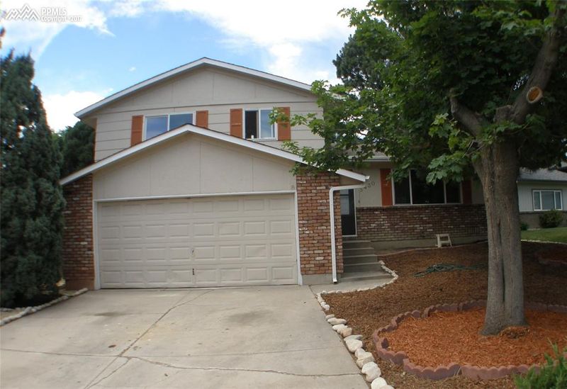 5430 Saddle Horn Ave, Colorado Springs, CO 80915