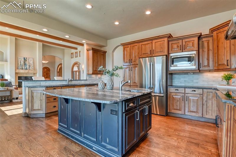 5438 Marshglen Ct, Colorado Springs, CO 80906