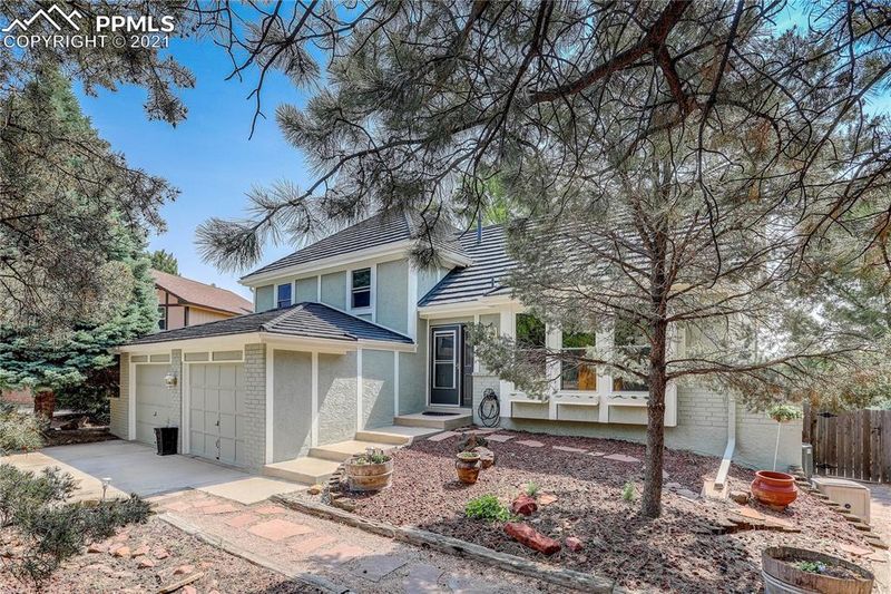 544 Anaconda Dr, Colorado Springs, CO 80919